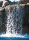 der Wasserfall am Pool